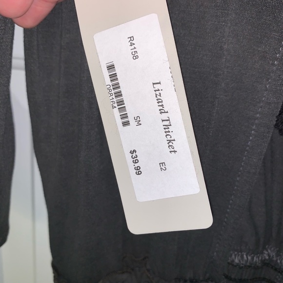 Gray romper - Picture 3 of 3